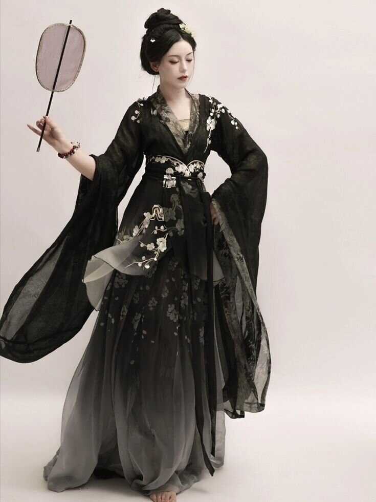 The European-Style Horseface Skirt:A Blend of Tradition and Modernity The European-Style Horseface Skirt:A Blend of Tradition and Modernity