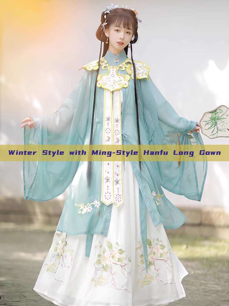 Winter Style with Ming-Style Hanfu Long Gown Winter Style with Ming-Style Hanfu Long Gown