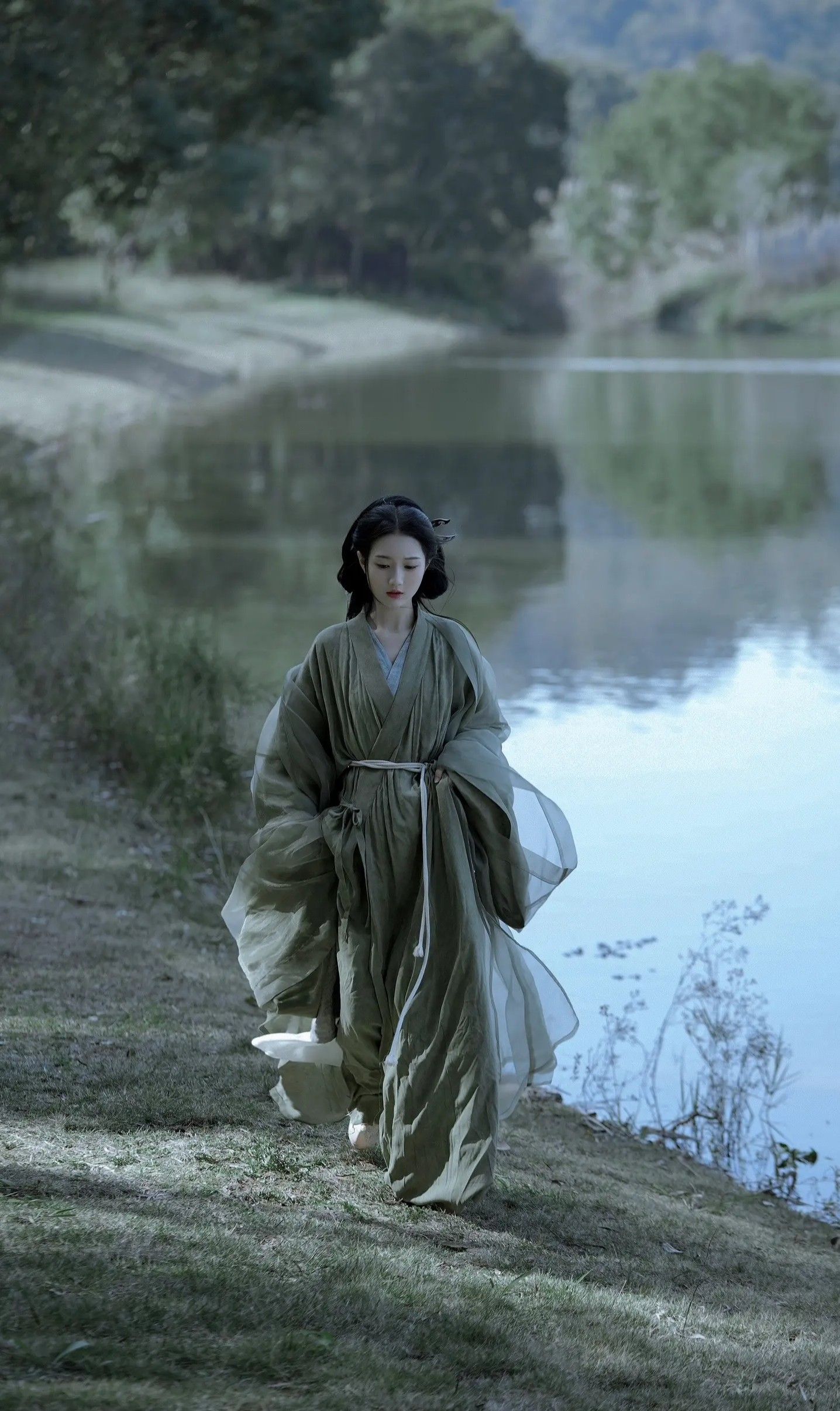 Adult Hanfu Skirt Styles for Autumn and Winter:A Guide to Traditional Elegance Adult Hanfu Skirt Styles for Autumn and Winter:A Guide to Traditional Elegance