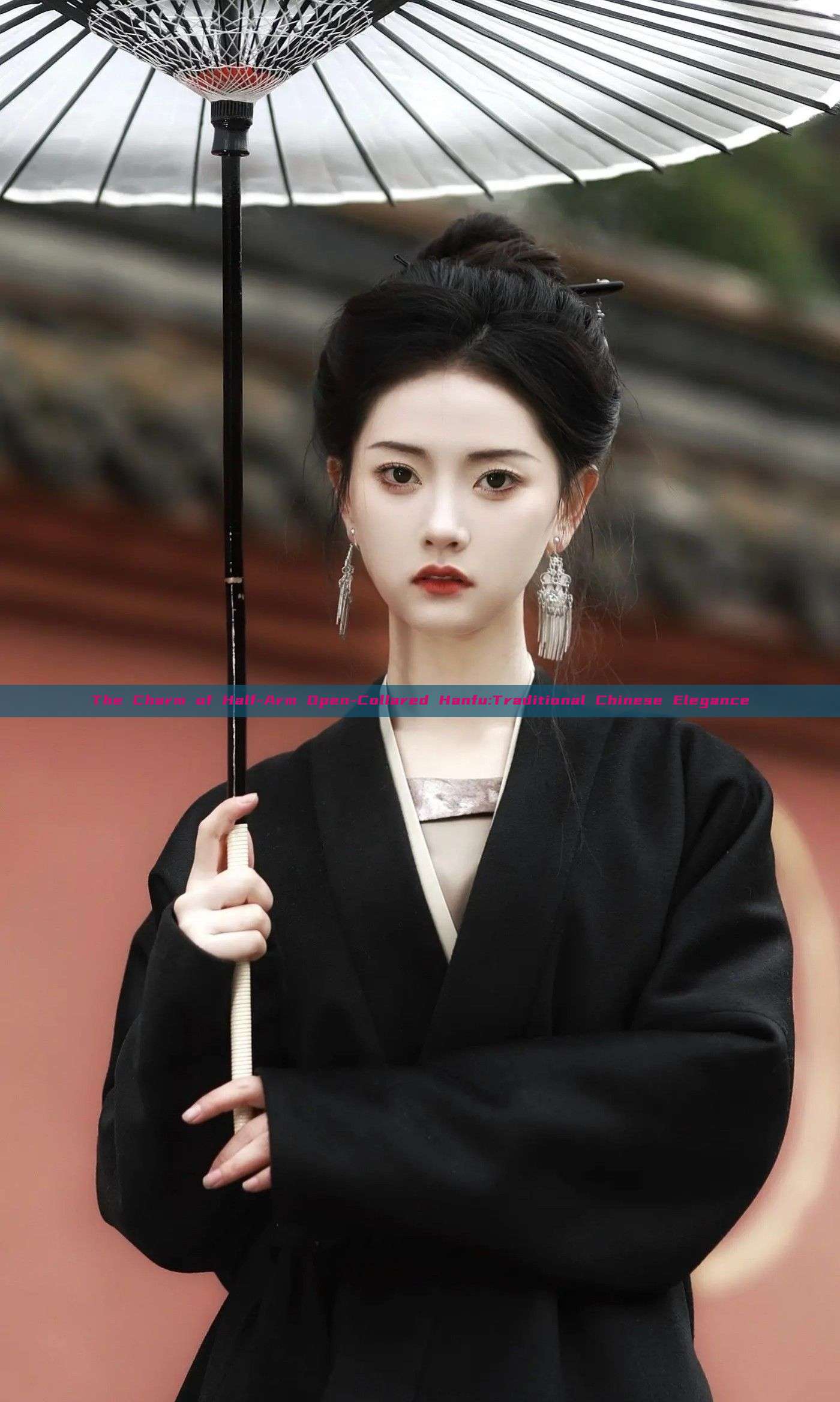 The Charm of Half-Arm Open-Collared Hanfu:Traditional Chinese Elegance The Charm of Half-Arm Open-Collared Hanfu:Traditional Chinese Elegance