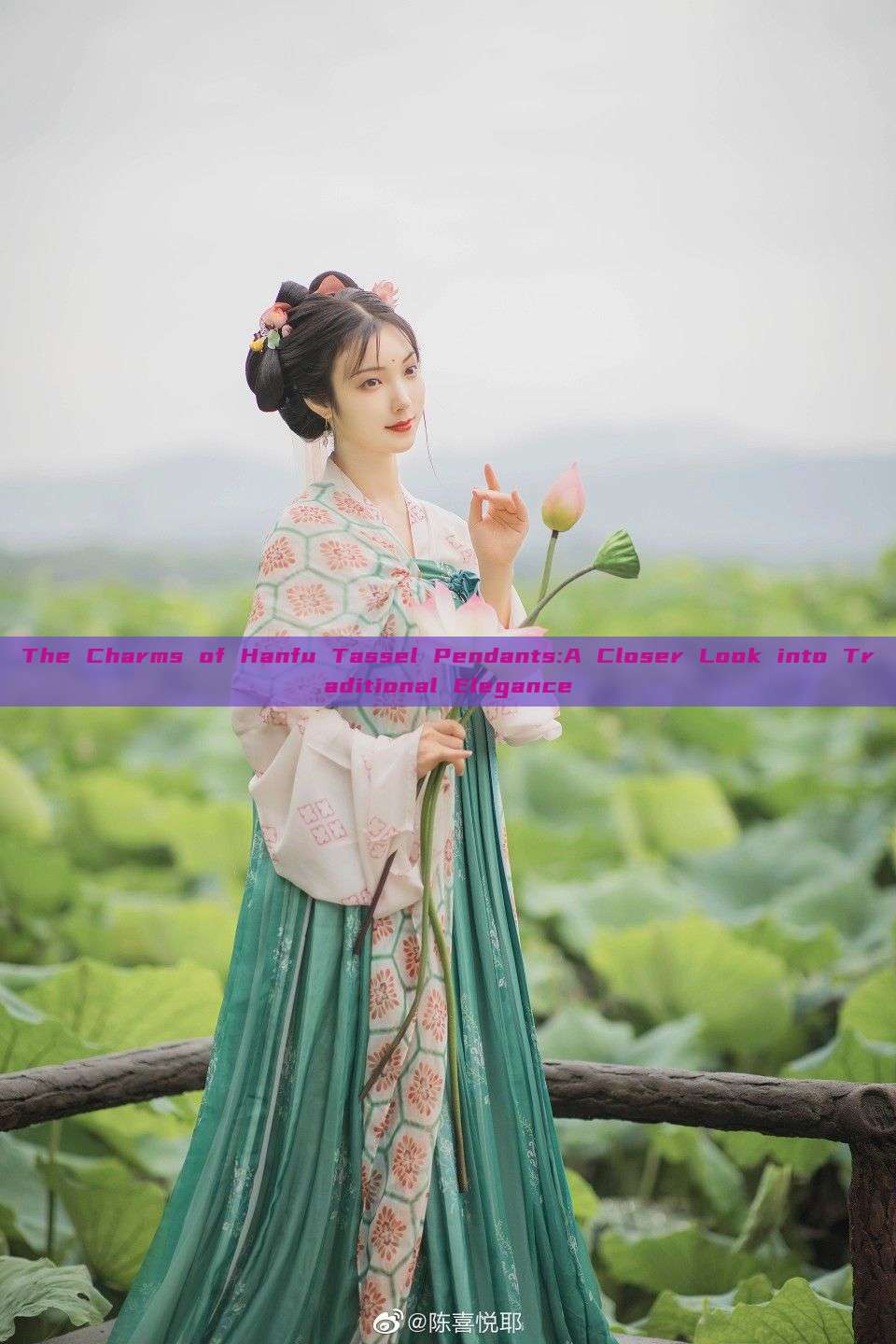 The Charms of Hanfu Tassel Pendants:A Closer Look into Traditional Elegance The Charms of Hanfu Tassel Pendants:A Closer Look into Traditional Elegance
