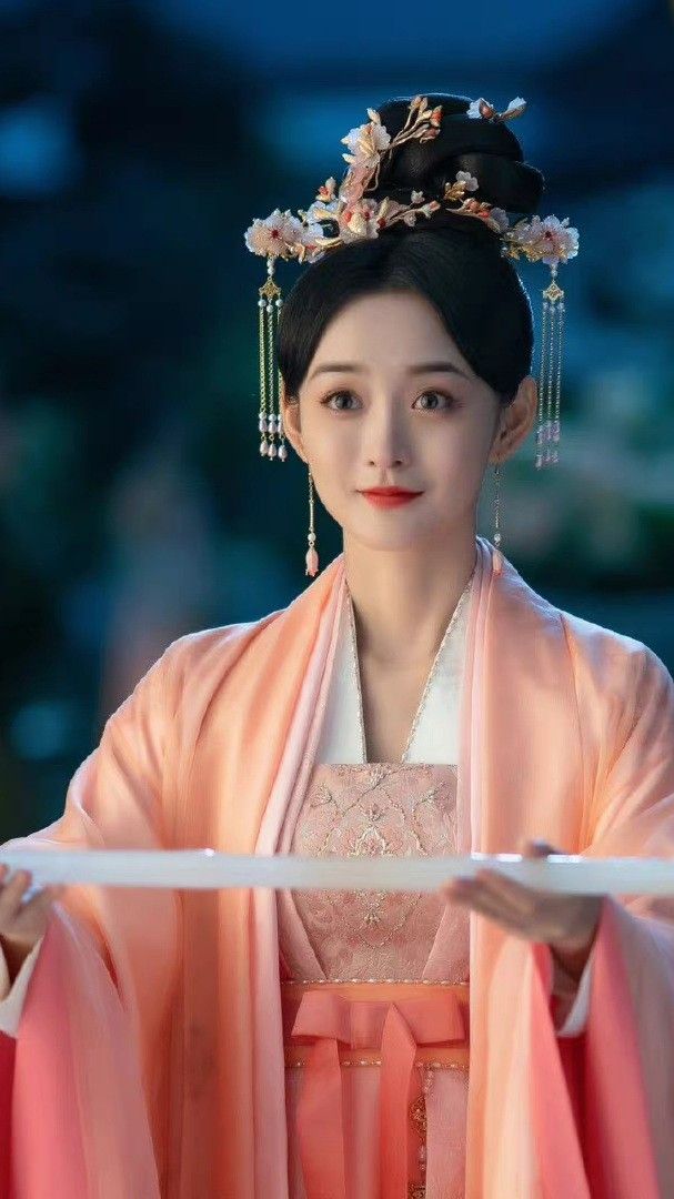 The Enchantment of Cheongsam Dancewear:Unraveling the Fabric of Chinese Dance纱衣 The Enchantment of Cheongsam Dancewear:Unraveling the Fabric of Chinese Dance纱衣