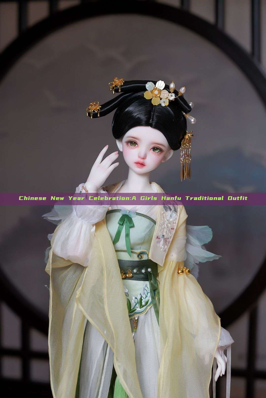 Chinese New Year Celebration:A Girls Hanfu Traditional Outfit Chinese New Year Celebration:A Girls Hanfu Traditional Outfit