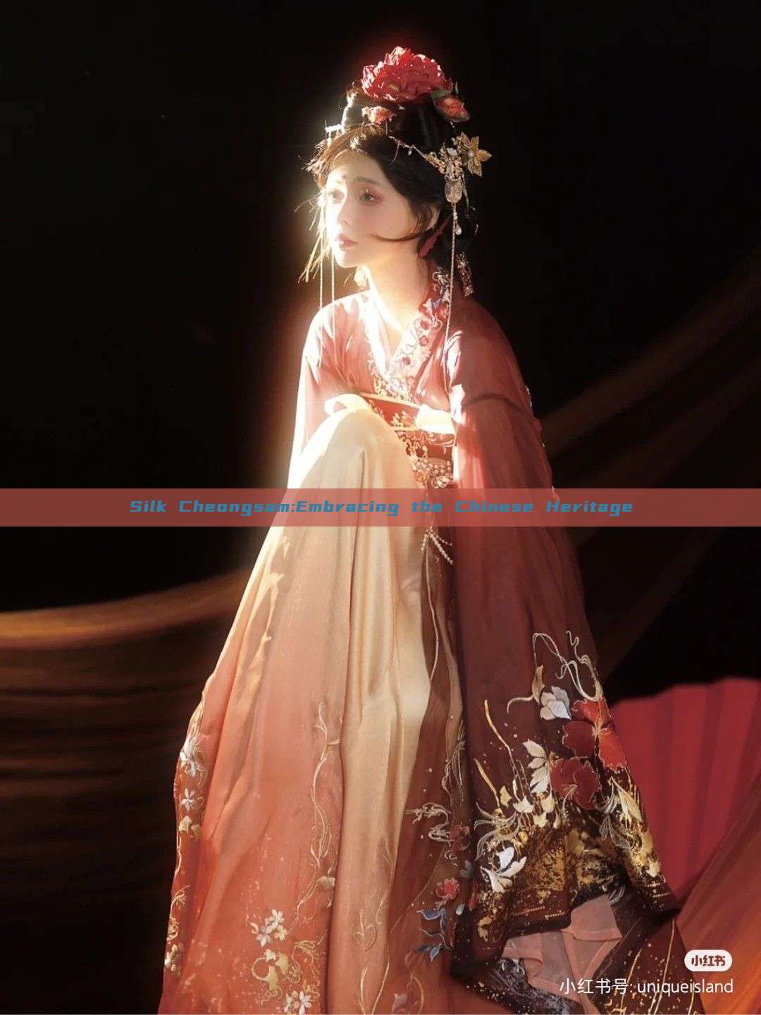 Silk Cheongsam:Embracing the Chinese Heritage Silk Cheongsam:Embracing the Chinese Heritage