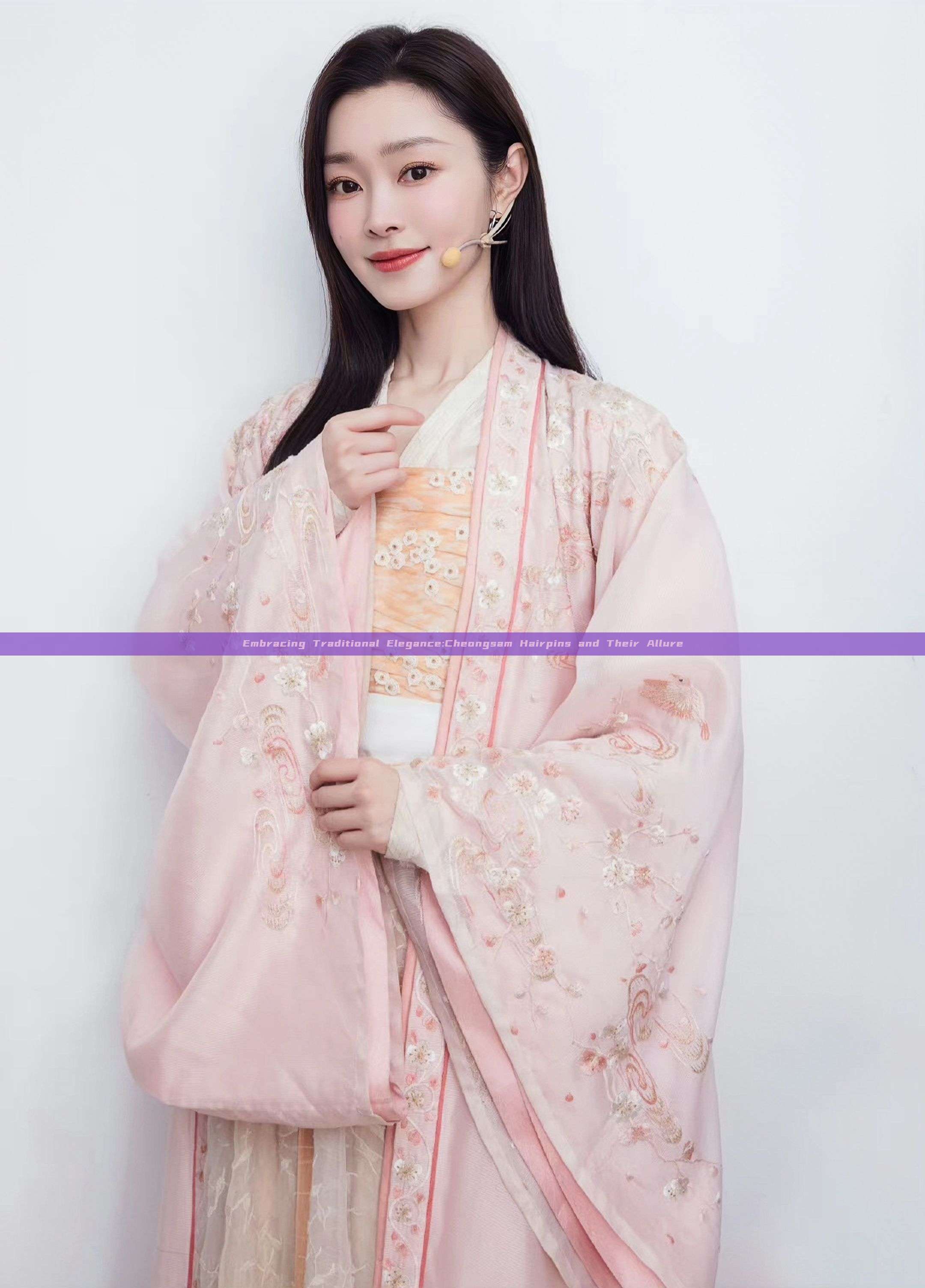 Embracing Traditional Elegance:Cheongsam Hairpins and Their Allure Embracing Traditional Elegance:Cheongsam Hairpins and Their Allure