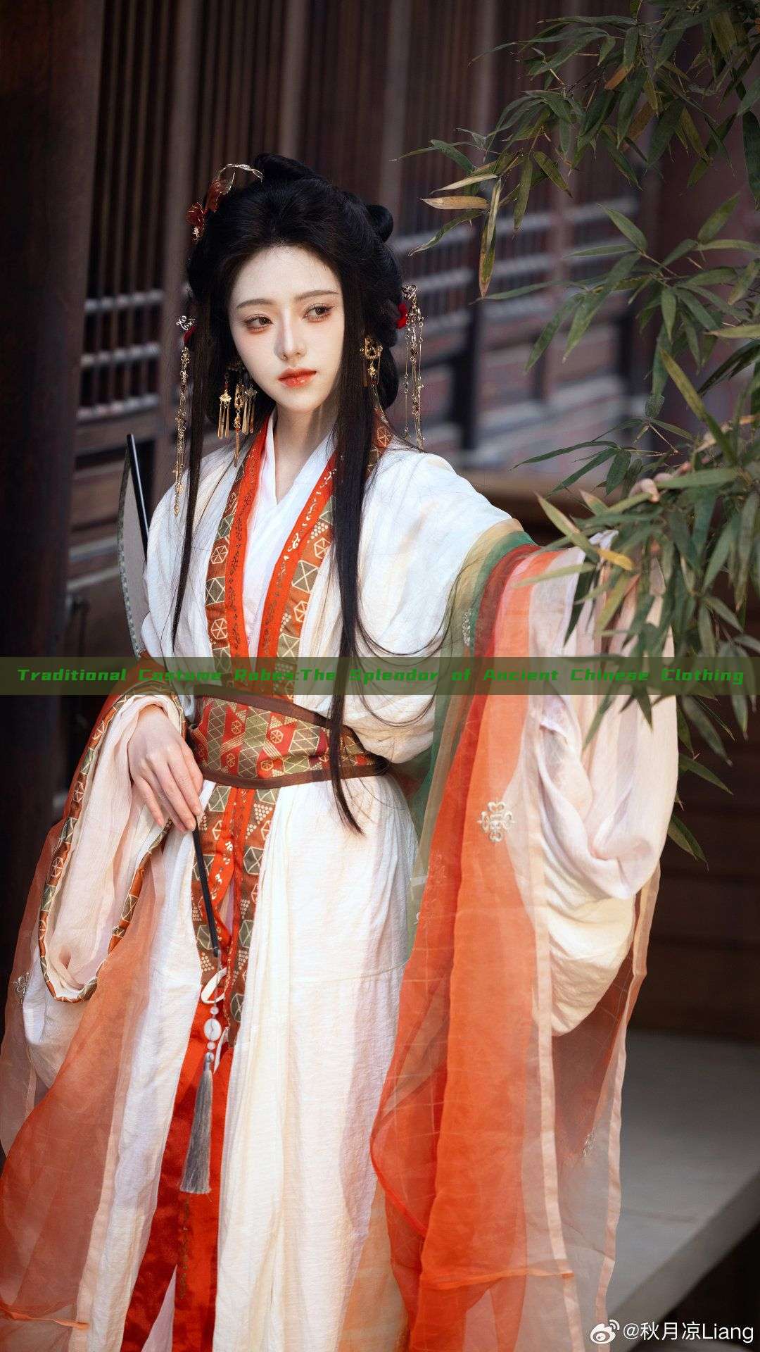 Traditional Costume Robes:The Splendor of Ancient Chinese Clothing Traditional Costume Robes:The Splendor of Ancient Chinese Clothing