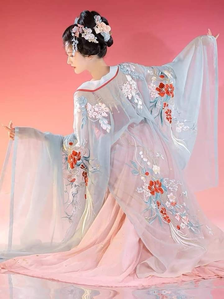 The Embodying Elegance of Cheongsam:Unveiling Its Allure The Embodying Elegance of Cheongsam:Unveiling Its Allure