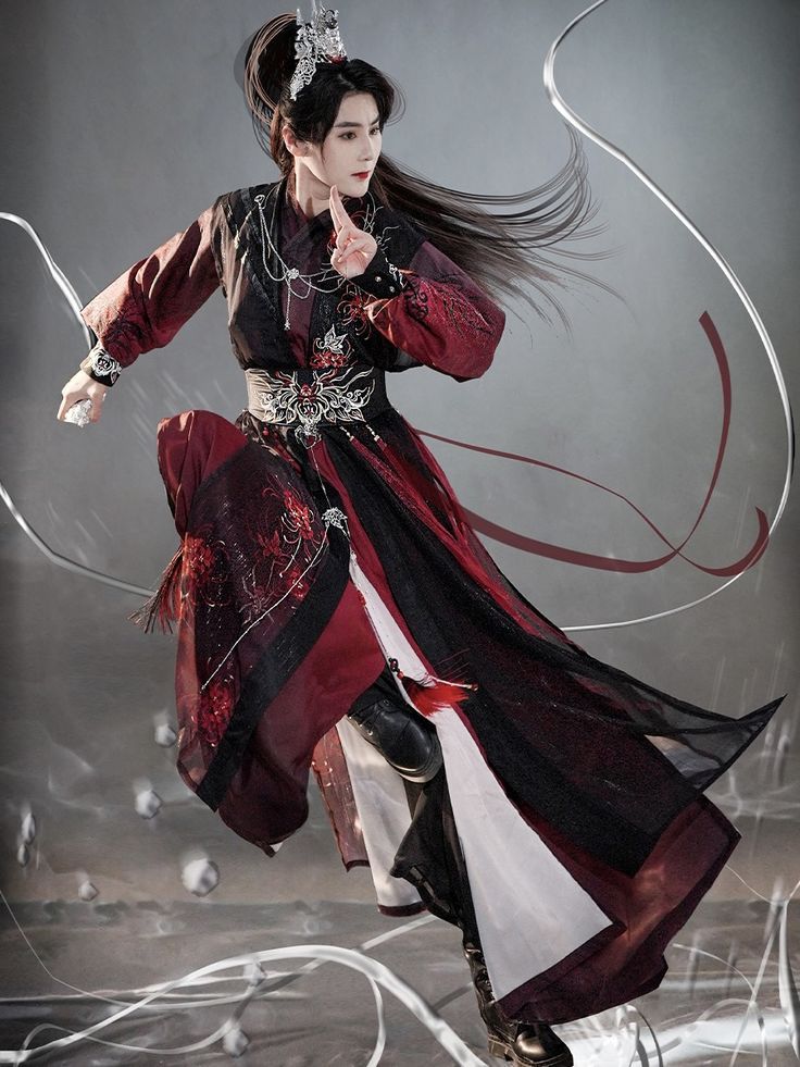 The Splendor of Yang Guifei in Hanfu and the Enchantment of Change in Lunar Attire The Splendor of Yang Guifei in Hanfu and the Enchantment of Change in Lunar Attire