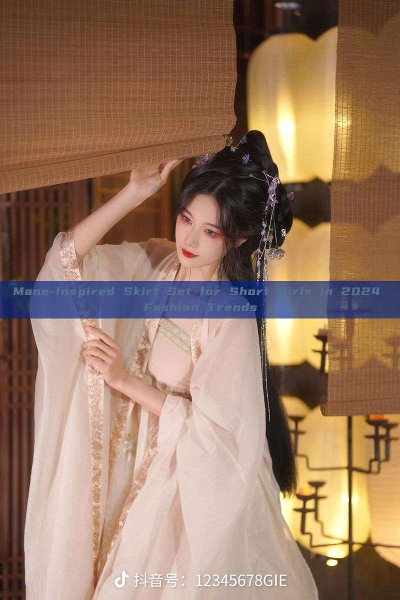 Mane-Inspired Skirt Set for Short Girls in 2024 Fashion Trends Mane-Inspired Skirt Set for Short Girls in 2024 Fashion Trends
