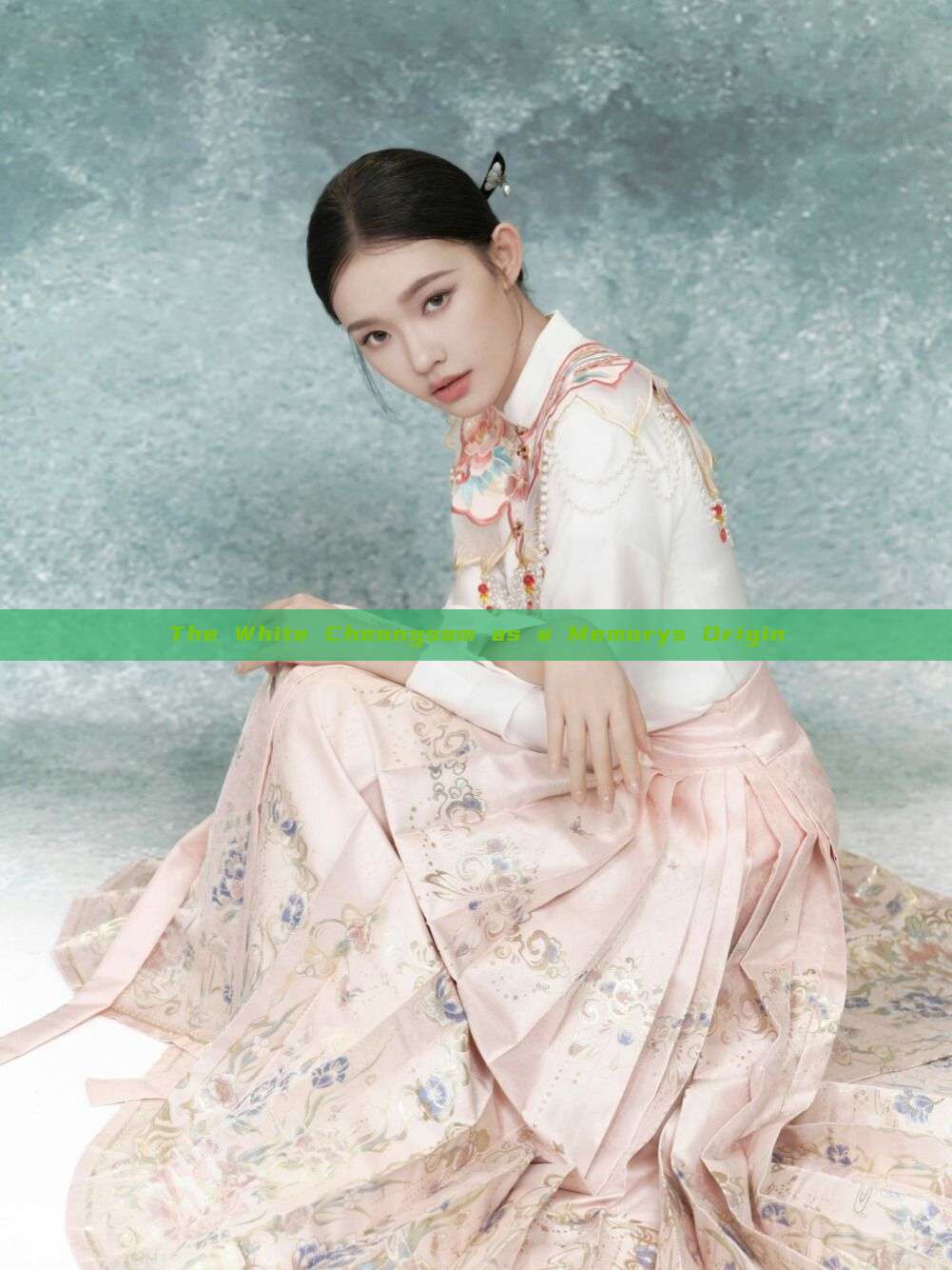 The White Cheongsam as a Memorys Origin The White Cheongsam as a Memorys Origin