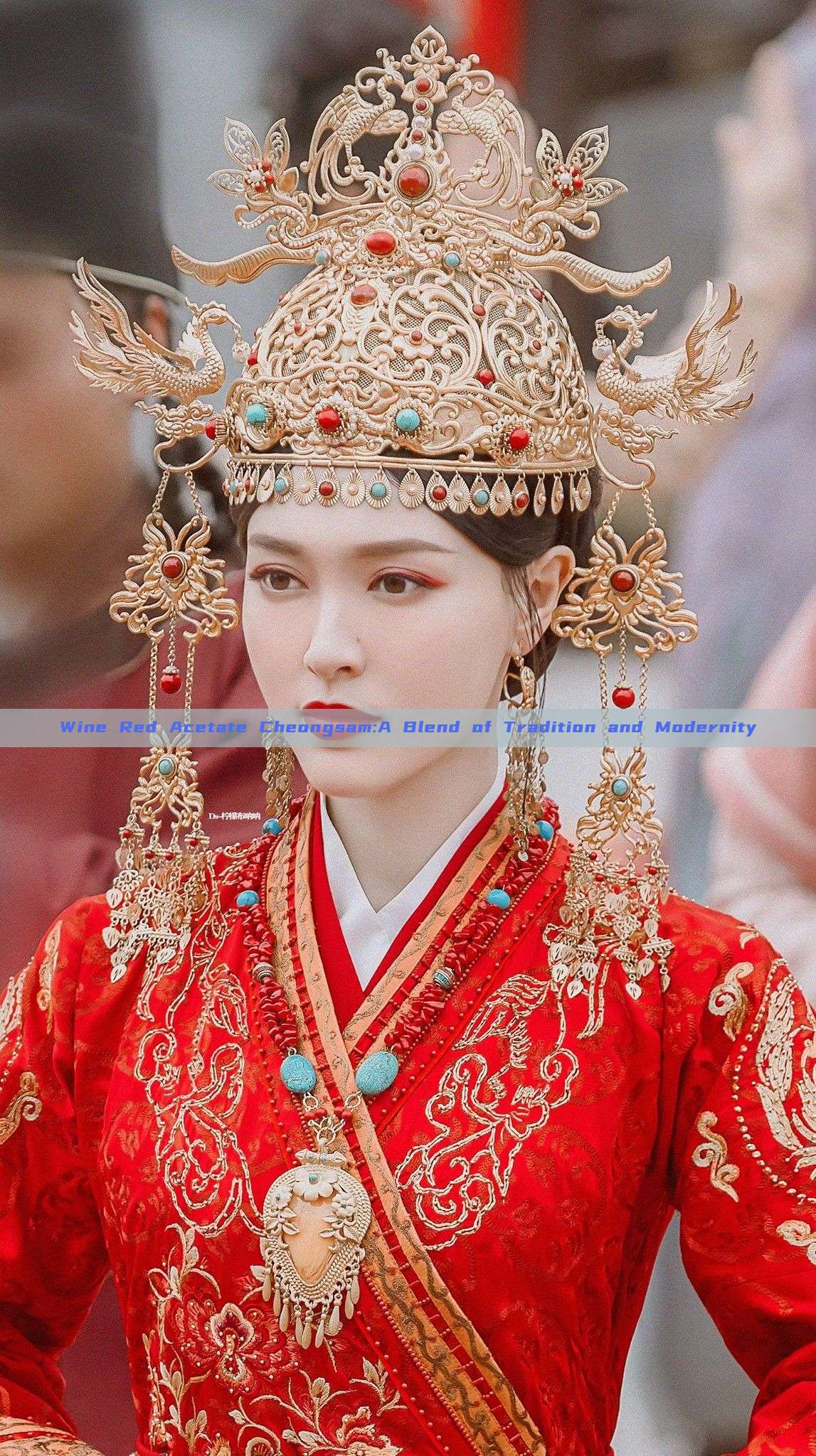 Wine Red Acetate Cheongsam:A Blend of Tradition and Modernity Wine Red Acetate Cheongsam:A Blend of Tradition and Modernity