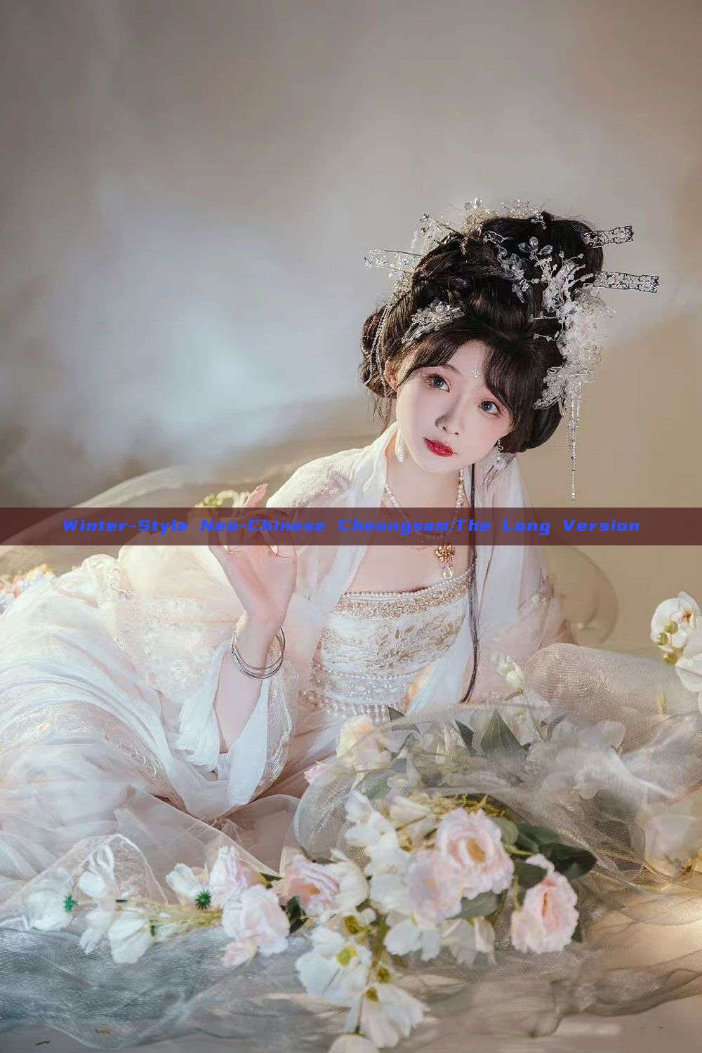 Winter-Style Neo-Chinese Cheongsam:The Long Version Winter-Style Neo-Chinese Cheongsam:The Long Version