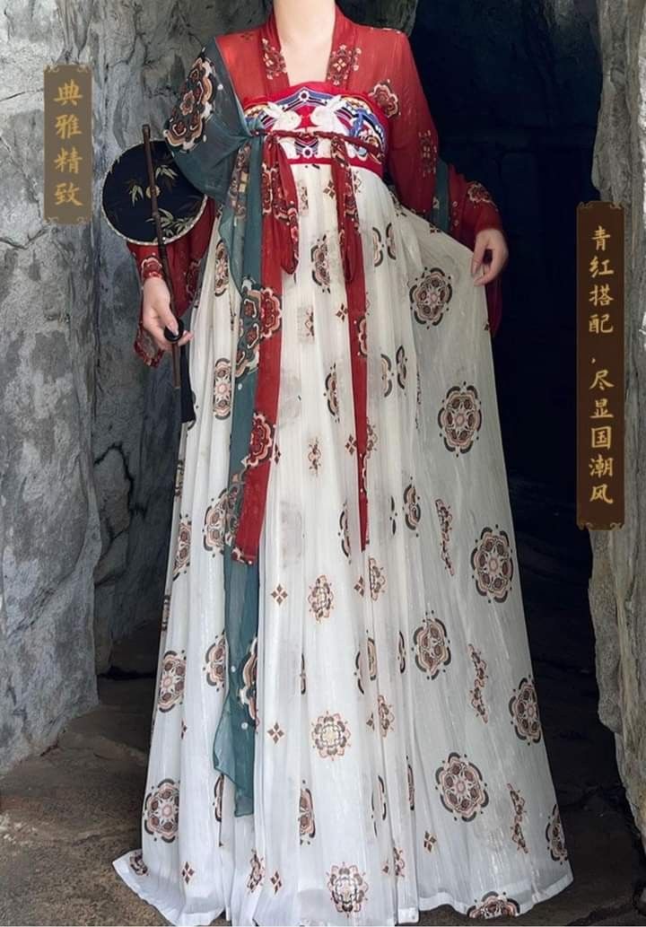 Red Exam-Day Cheongsam 2025:A New Style in Celebration of Success Red Exam-Day Cheongsam 2025:A New Style in Celebration of Success
