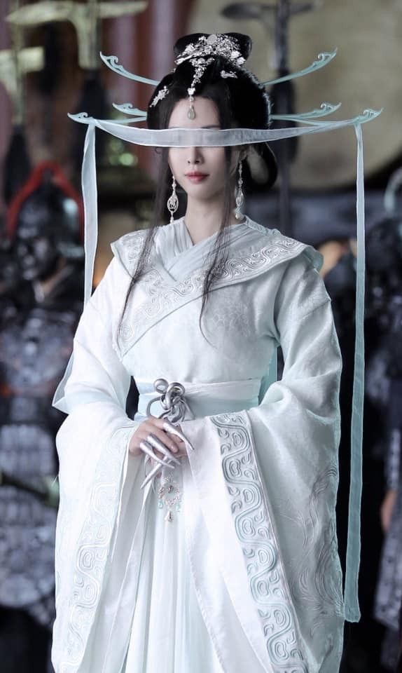 A Complete Guide to Blue Hanfu Headdress:Exploring the Richness of Traditional Chinese Headwear A Complete Guide to Blue Hanfu Headdress:Exploring the Richness of Traditional Chinese Headwear