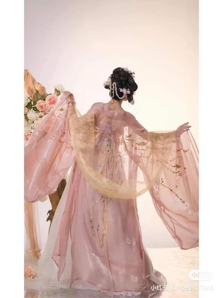 Children in Change Hanfu:Unveiling the Splendor of Traditional Chinese Culture Children in Change Hanfu:Unveiling the Splendor of Traditional Chinese Culture