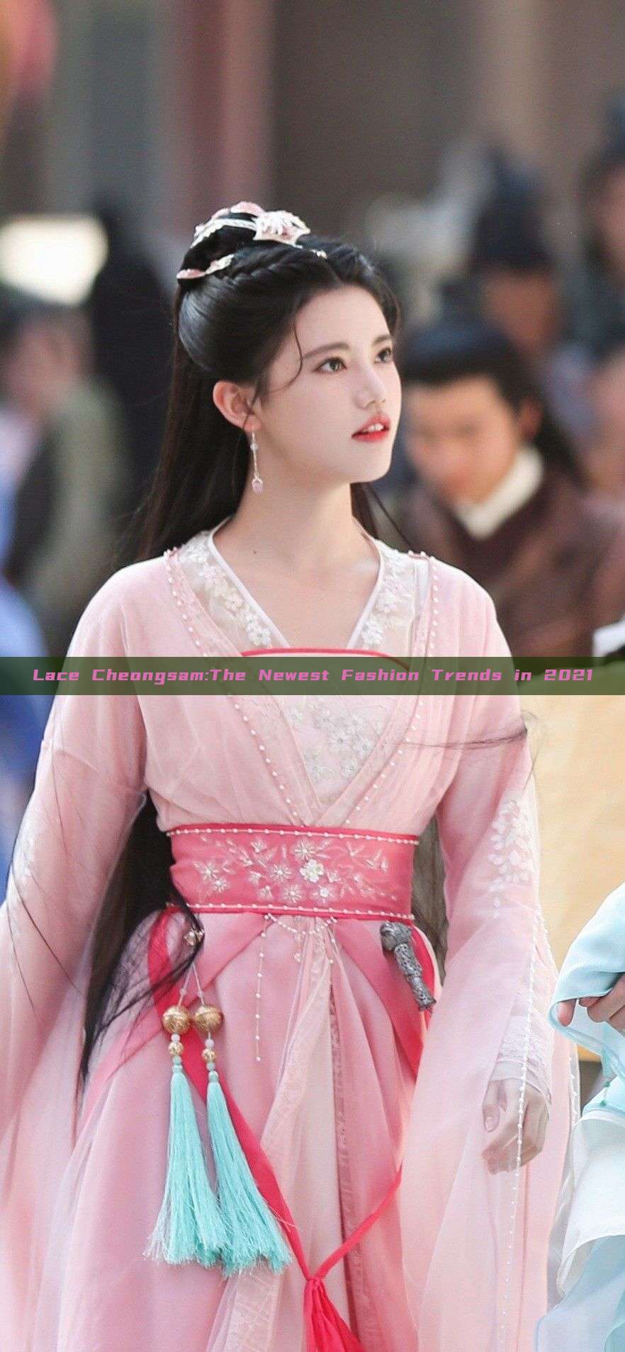 Lace Cheongsam:The Newest Fashion Trends in 2021 Lace Cheongsam:The Newest Fashion Trends in 2021