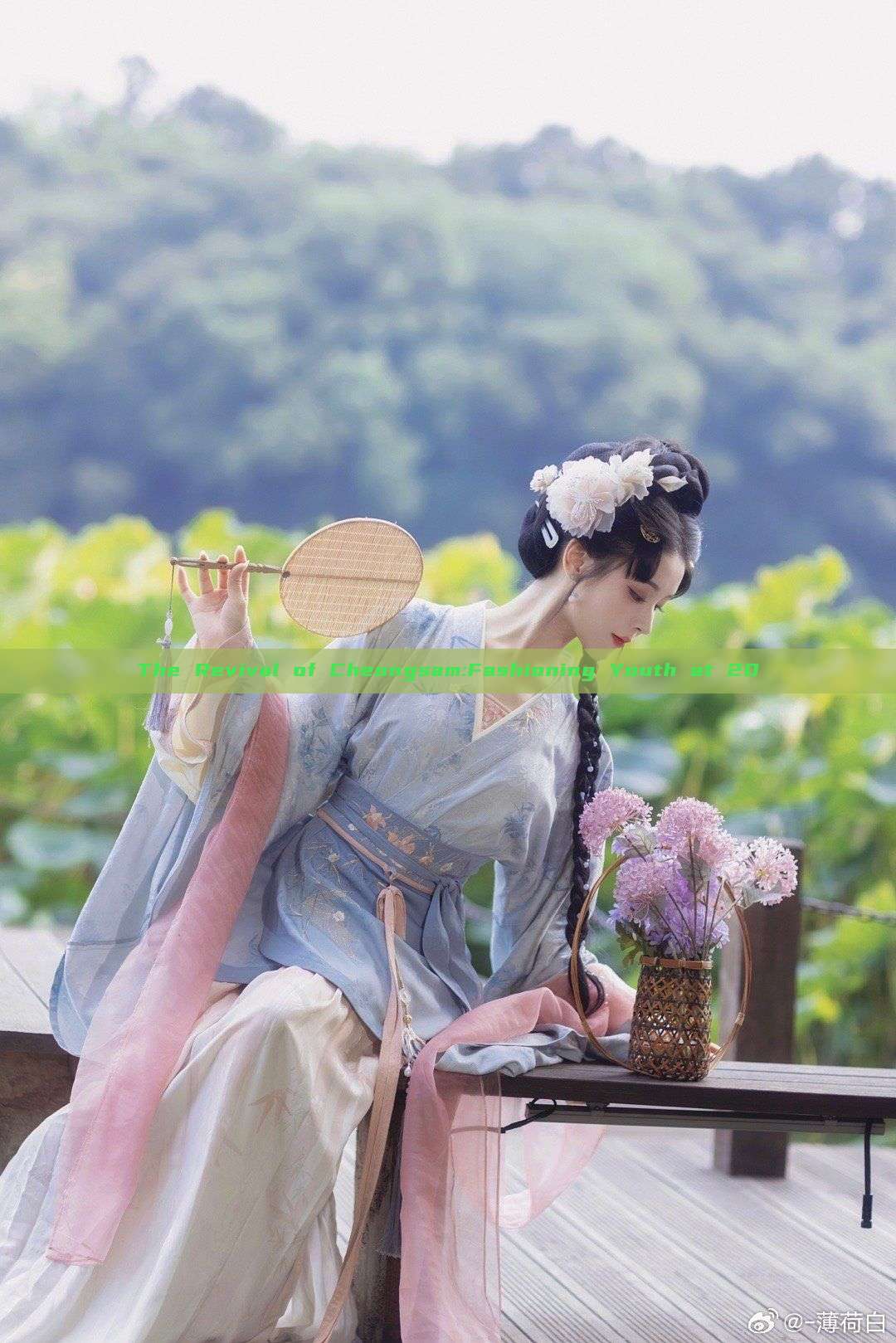 The Revival of Cheongsam:Fashioning Youth at 20 The Revival of Cheongsam:Fashioning Youth at 20