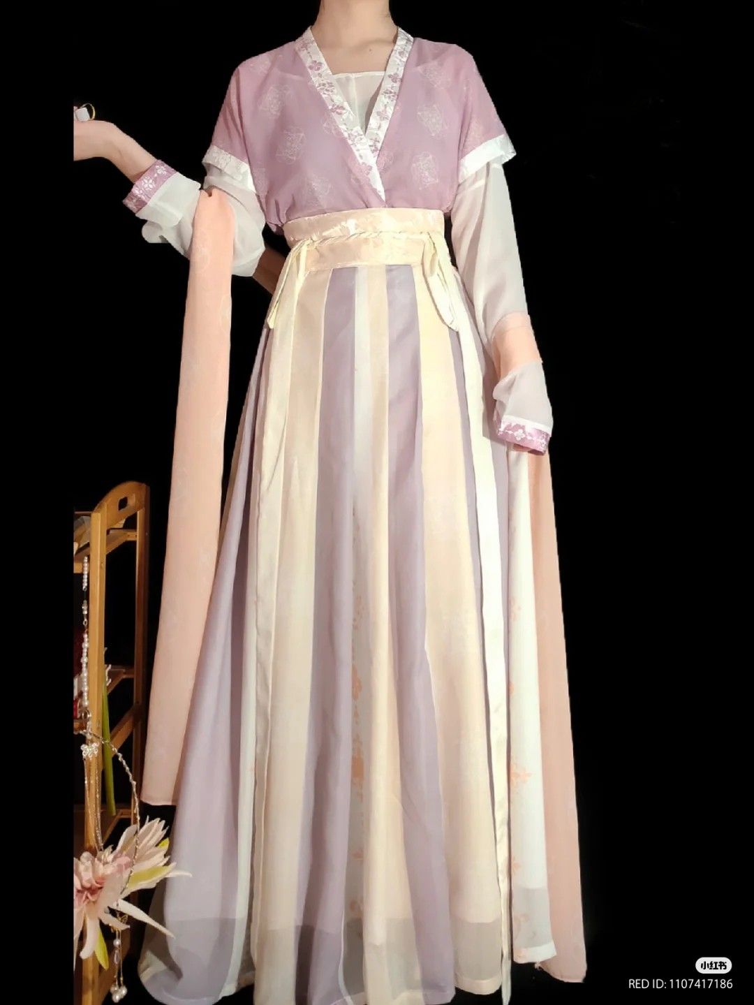 Engaging in Modernization:Customizing Quality Plus Size Cheongsam for an Engagement Ceremony Engaging in Modernization:Customizing Quality Plus Size Cheongsam for an Engagement Ceremony
