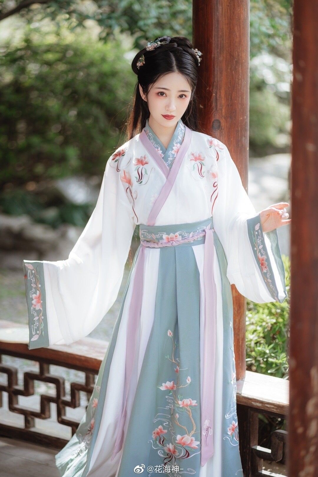 The Perfect Shoe Pairing for Cheongsam:Comfortable Soft-Soled Shoes The Perfect Shoe Pairing for Cheongsam:Comfortable Soft-Soled Shoes