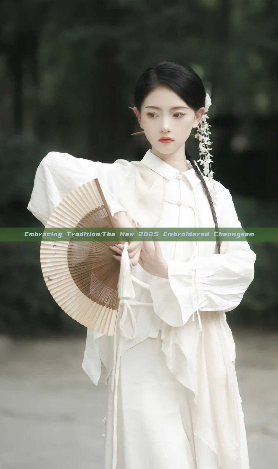 Embracing Tradition:The New 2025 Embroidered Cheongsam