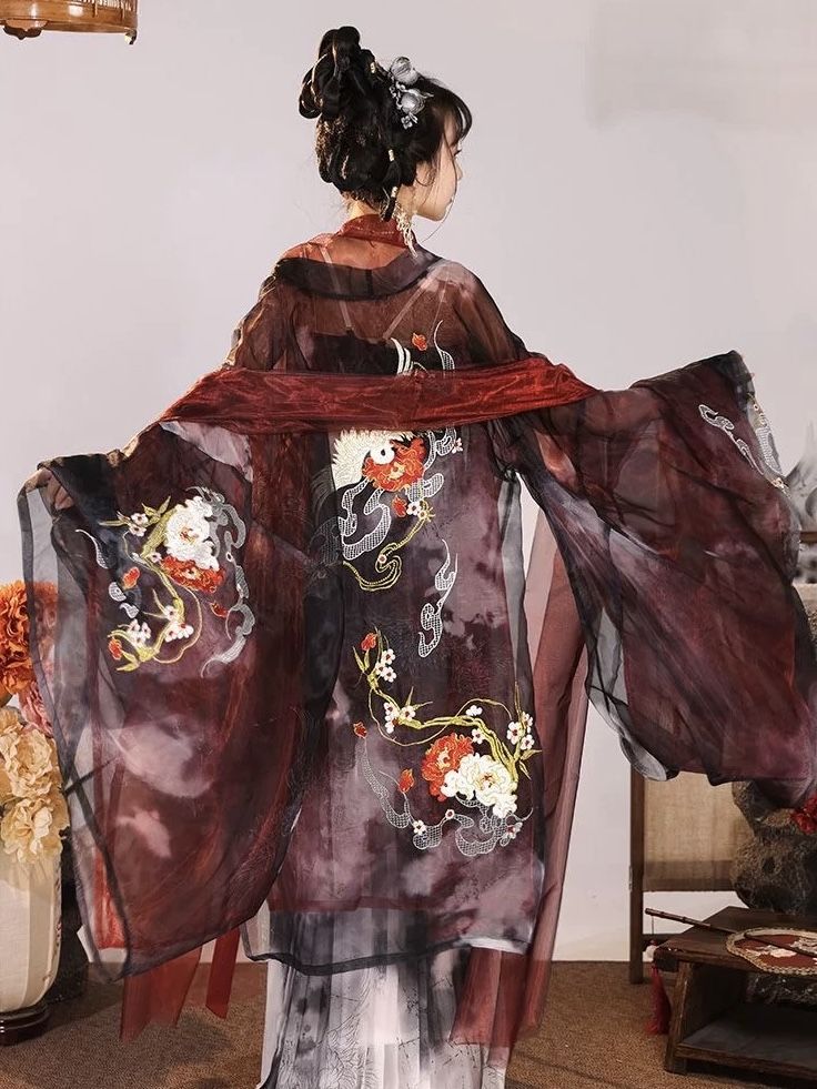 Ancient Style Horseface Skirt Ensemble:A Blend of Tradition and Fashion Ancient Style Horseface Skirt Ensemble:A Blend of Tradition and Fashion