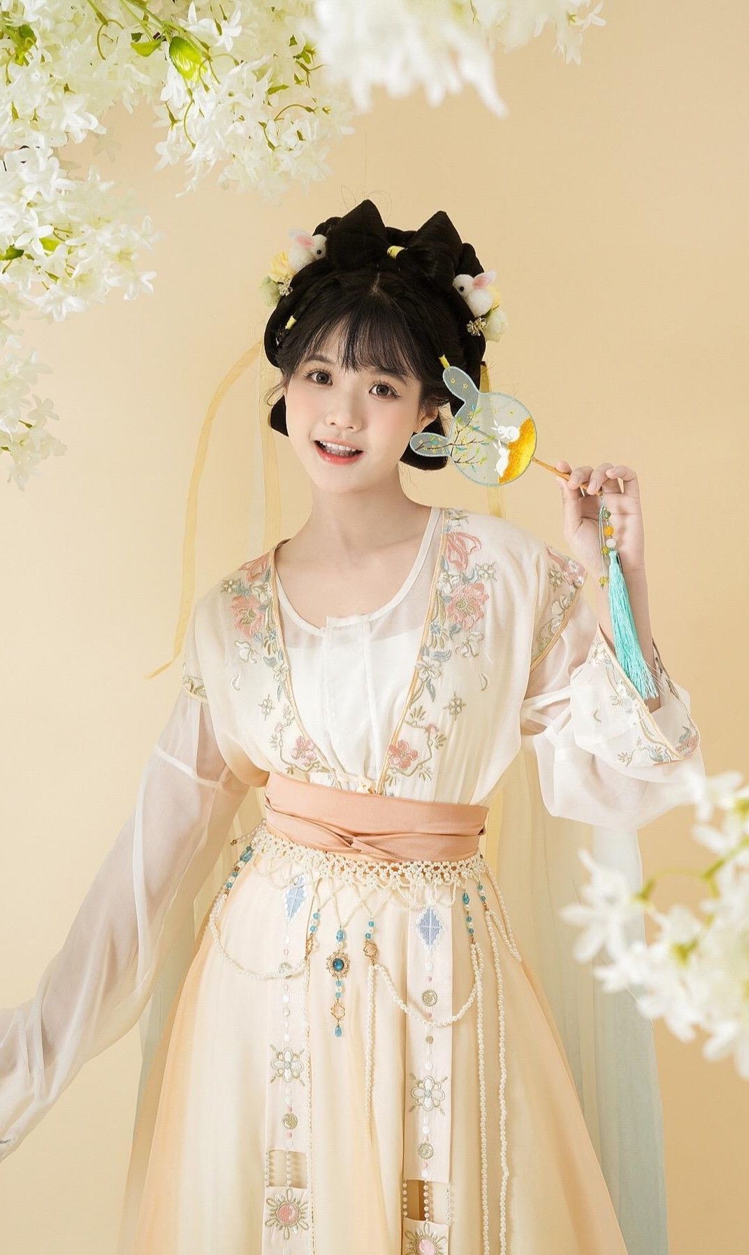 The Charm of Cheongsam:The Waterdrop Collar The Charm of Cheongsam:The Waterdrop Collar