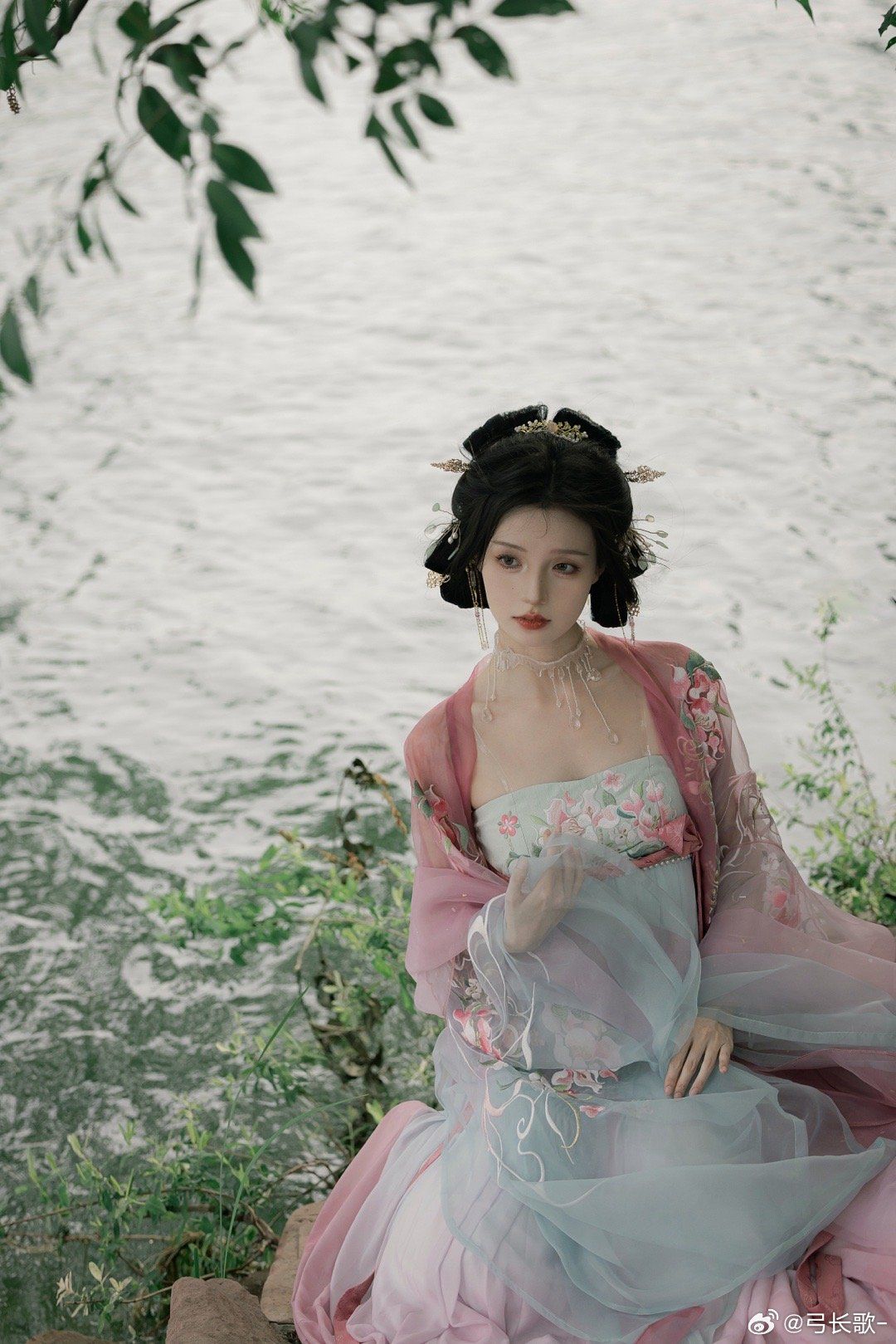 Spring Princess Skirt:The Enchantment of Ma Mian Qun Spring Princess Skirt:The Enchantment of Ma Mian Qun