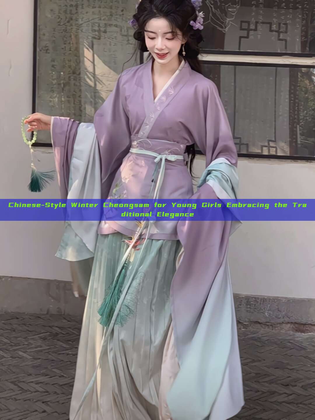 Chinese-Style Winter Cheongsam for Young Girls Embracing the Traditional Elegance Chinese-Style Winter Cheongsam for Young Girls Embracing the Traditional Elegance