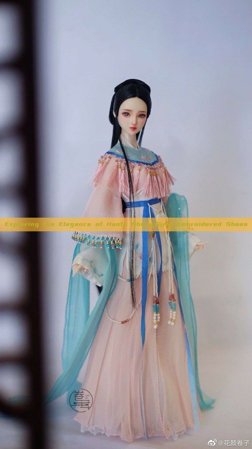 Exploring the Elegance of Hanfu Shoes:Girls Embroidered Shoes Exploring the Elegance of Hanfu Shoes:Girls Embroidered Shoes