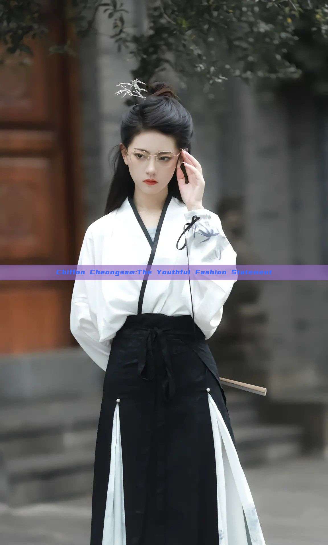 Chiffon Cheongsam:The Youthful Fashion Statement Chiffon Cheongsam:The Youthful Fashion Statement