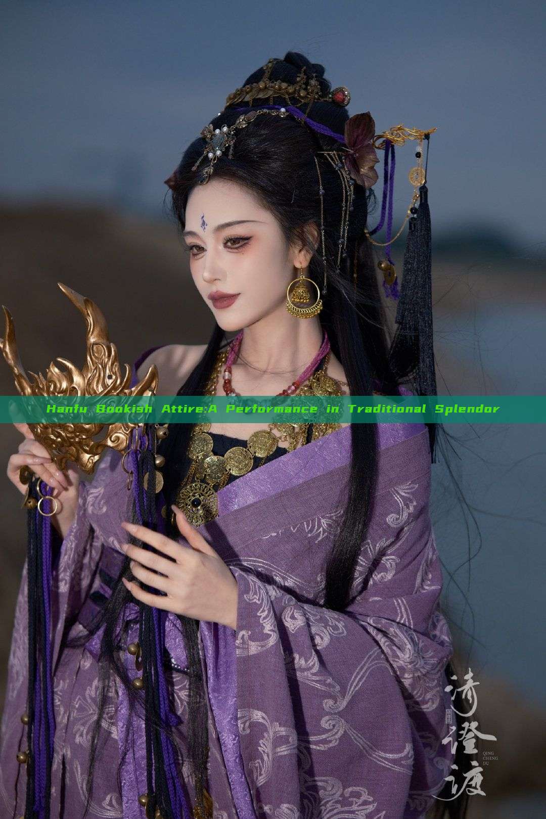 Hanfu Bookish Attire:A Performance in Traditional Splendor Hanfu Bookish Attire:A Performance in Traditional Splendor