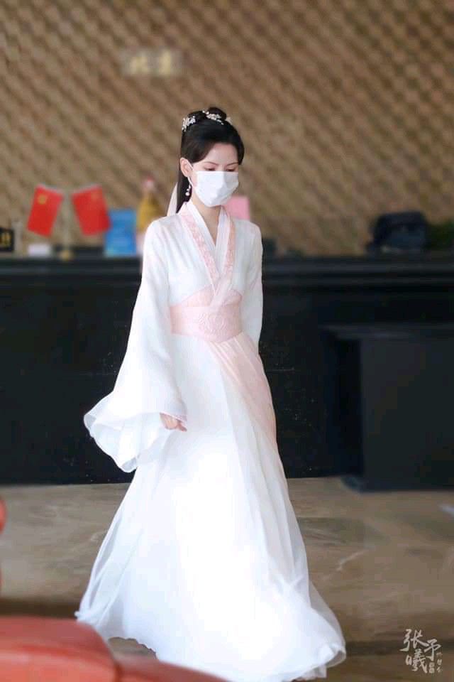 Southern Orange Hanfu Shop:A Journey into the Traditional Beauty of Chinese汉服 Southern Orange Hanfu Shop:A Journey into the Traditional Beauty of Chinese汉服