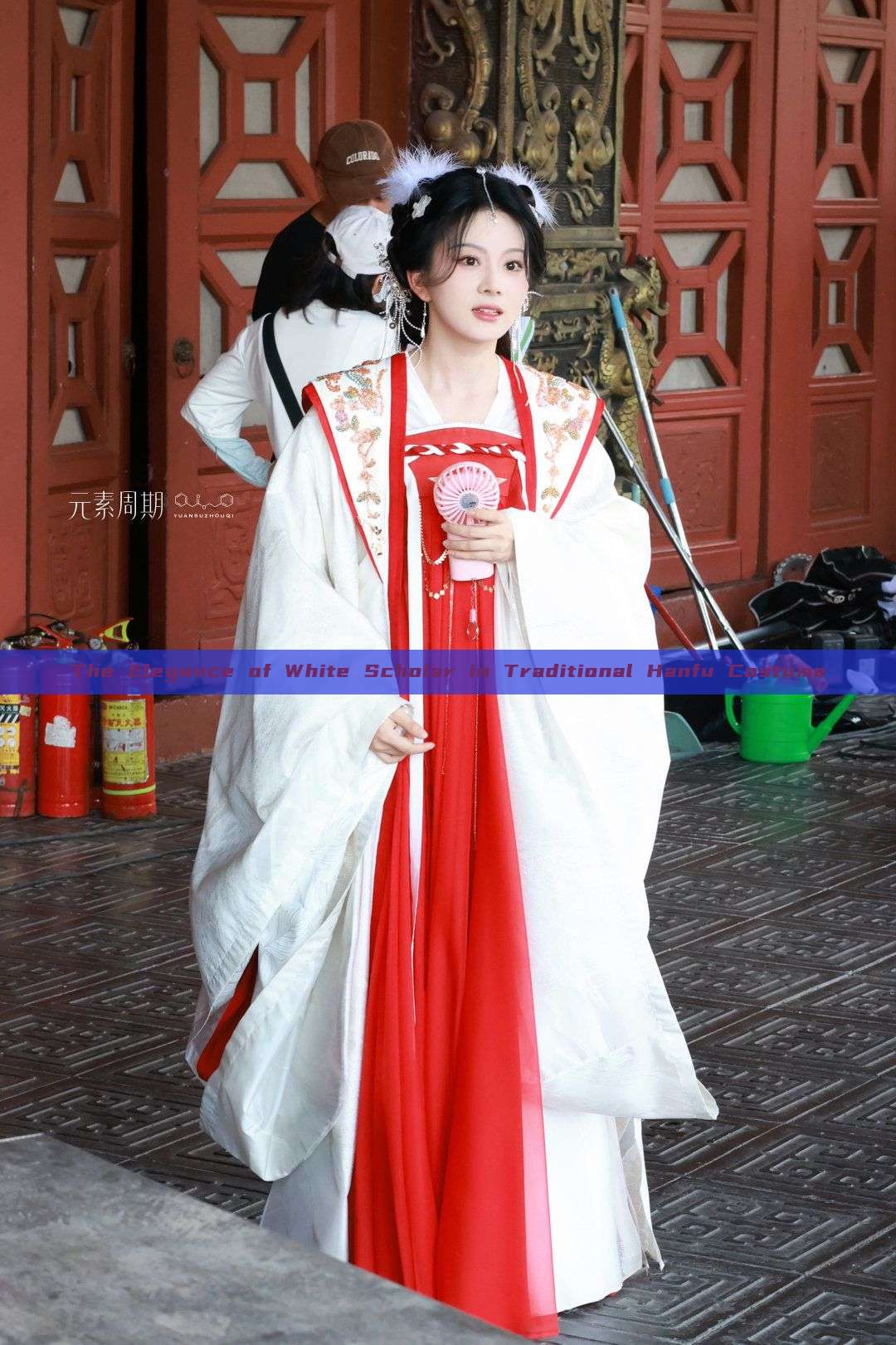 The Elegance of White Scholar in Traditional Hanfu Costume The Elegance of White Scholar in Traditional Hanfu Costume
