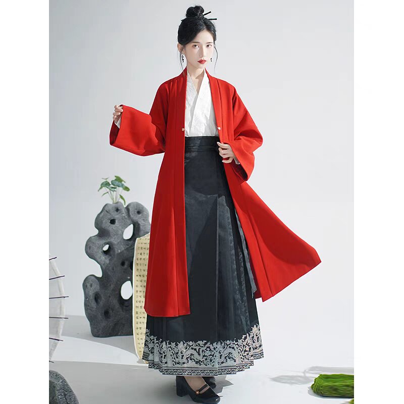 The Enchantment of Hanfu for a 10-Year-Old Girl in Grade Two The Enchantment of Hanfu for a 10-Year-Old Girl in Grade Two