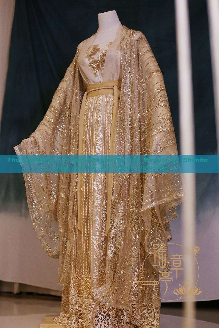 The Splendor of Hanfu:Exploring the Beauty of Shanhe Ling and Gu Xis Hanfu Journey The Splendor of Hanfu:Exploring the Beauty of Shanhe Ling and Gu Xis Hanfu Journey