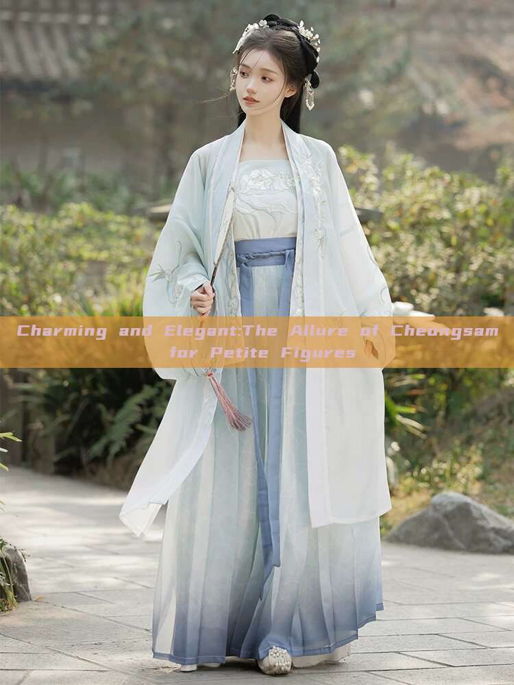 Charming and Elegant:The Allure of Cheongsam for Petite Figures Charming and Elegant:The Allure of Cheongsam for Petite Figures