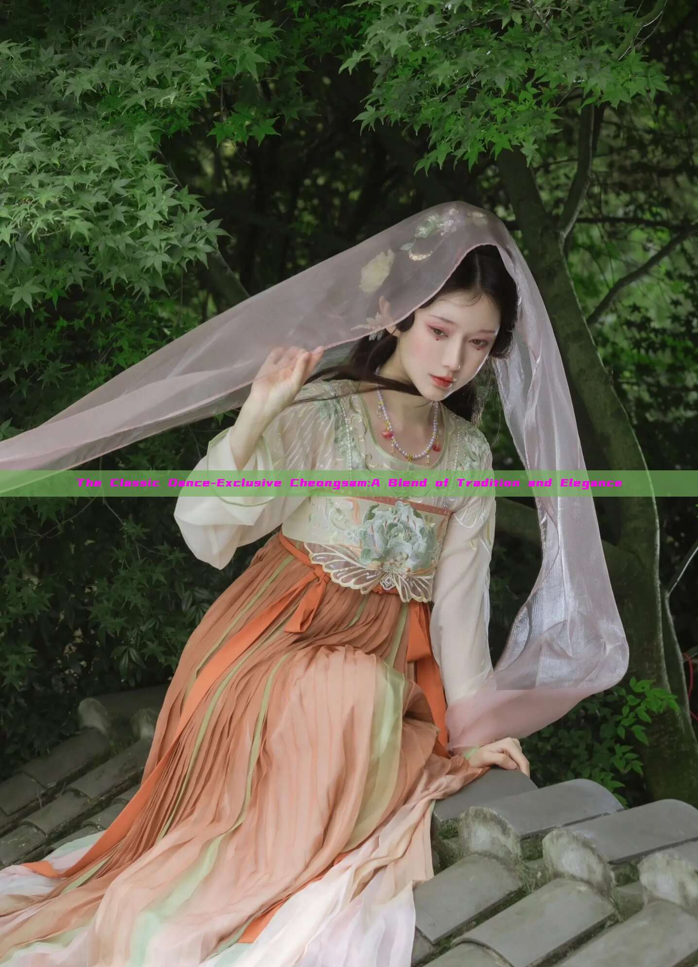 The Classic Dance-Exclusive Cheongsam:A Blend of Tradition and Elegance The Classic Dance-Exclusive Cheongsam:A Blend of Tradition and Elegance