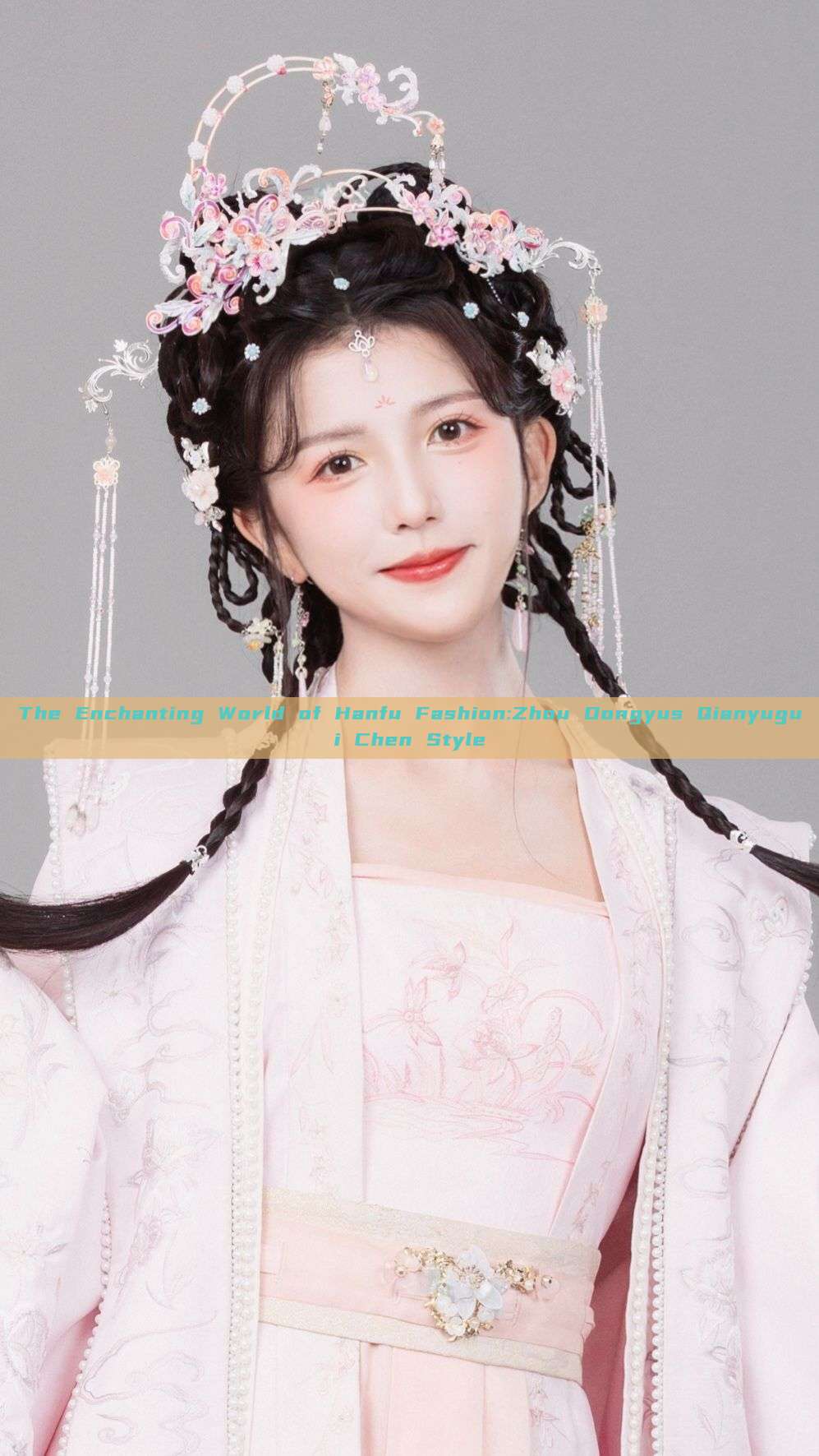 The Enchanting World of Hanfu Fashion:Zhou Dongyus Qianyugui Chen Style The Enchanting World of Hanfu Fashion:Zhou Dongyus Qianyugui Chen Style