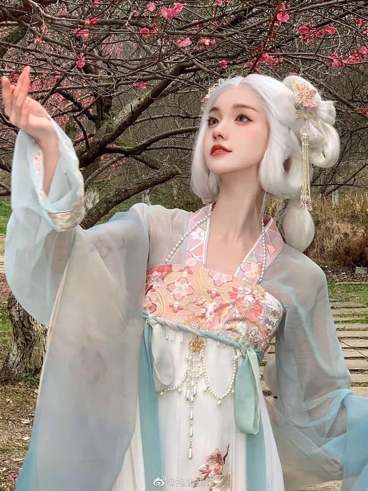 Winter Fashion for the Little Hanfu Girls Winter Fashion for the Little Hanfu Girls