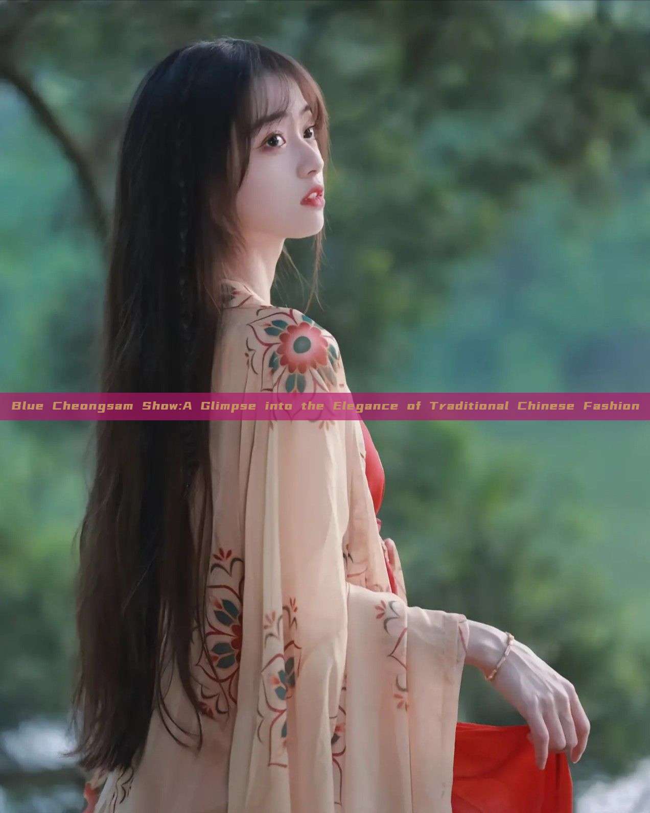 Blue Cheongsam Show:A Glimpse into the Elegance of Traditional Chinese Fashion Blue Cheongsam Show:A Glimpse into the Elegance of Traditional Chinese Fashion