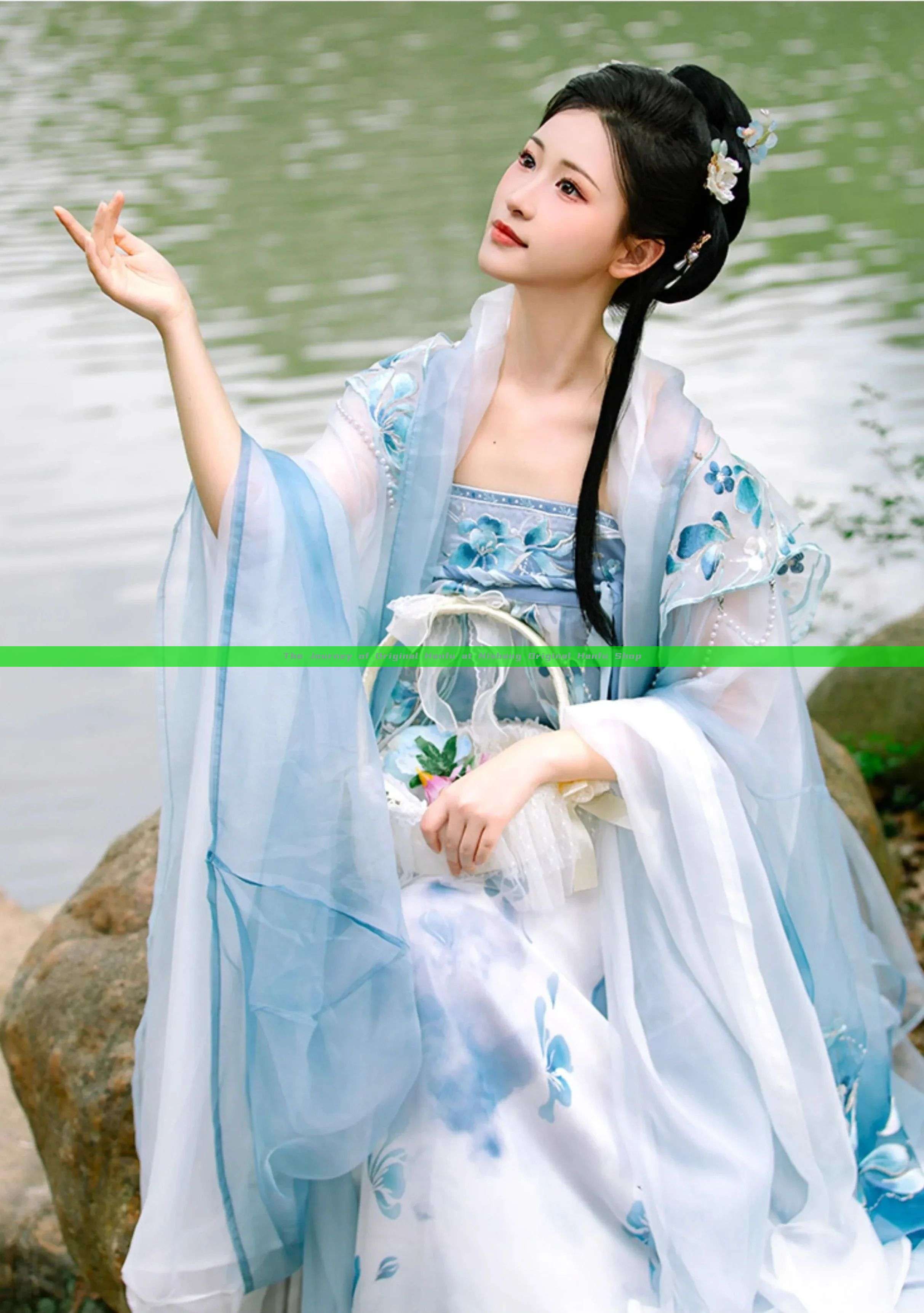 The Journey of Original Hanfu at Nishang Original Hanfu Shop The Journey of Original Hanfu at Nishang Original Hanfu Shop