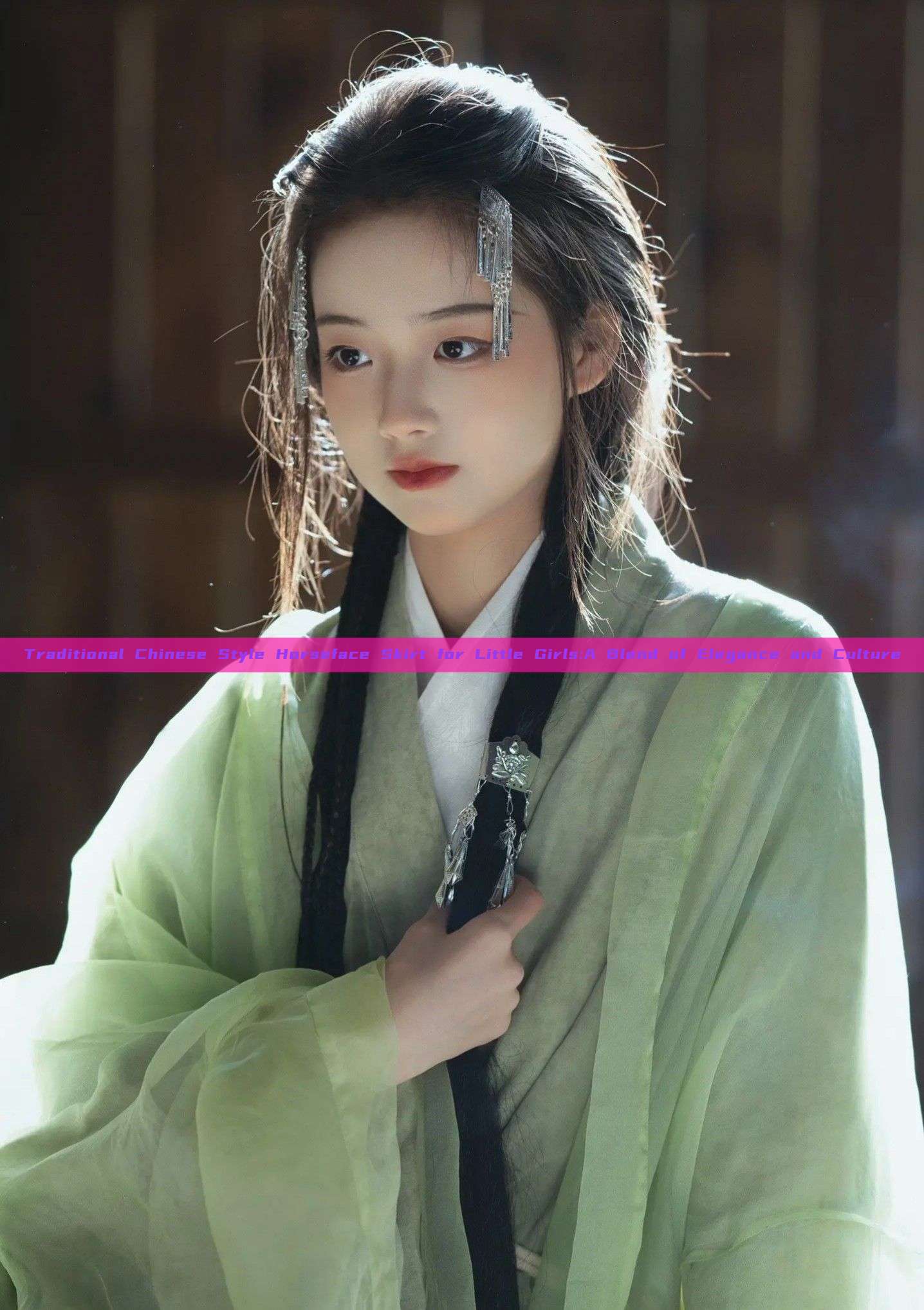 Traditional Chinese Style Horseface Skirt for Little Girls:A Blend of Elegance and Culture Traditional Chinese Style Horseface Skirt for Little Girls:A Blend of Elegance and Culture