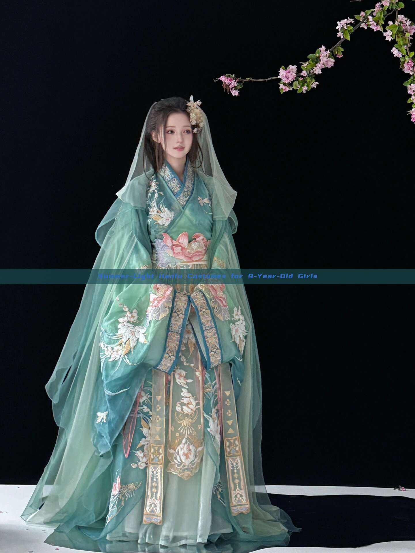Summer-Light Hanfu Costumes for 9-Year-Old Girls Summer-Light Hanfu Costumes for 9-Year-Old Girls