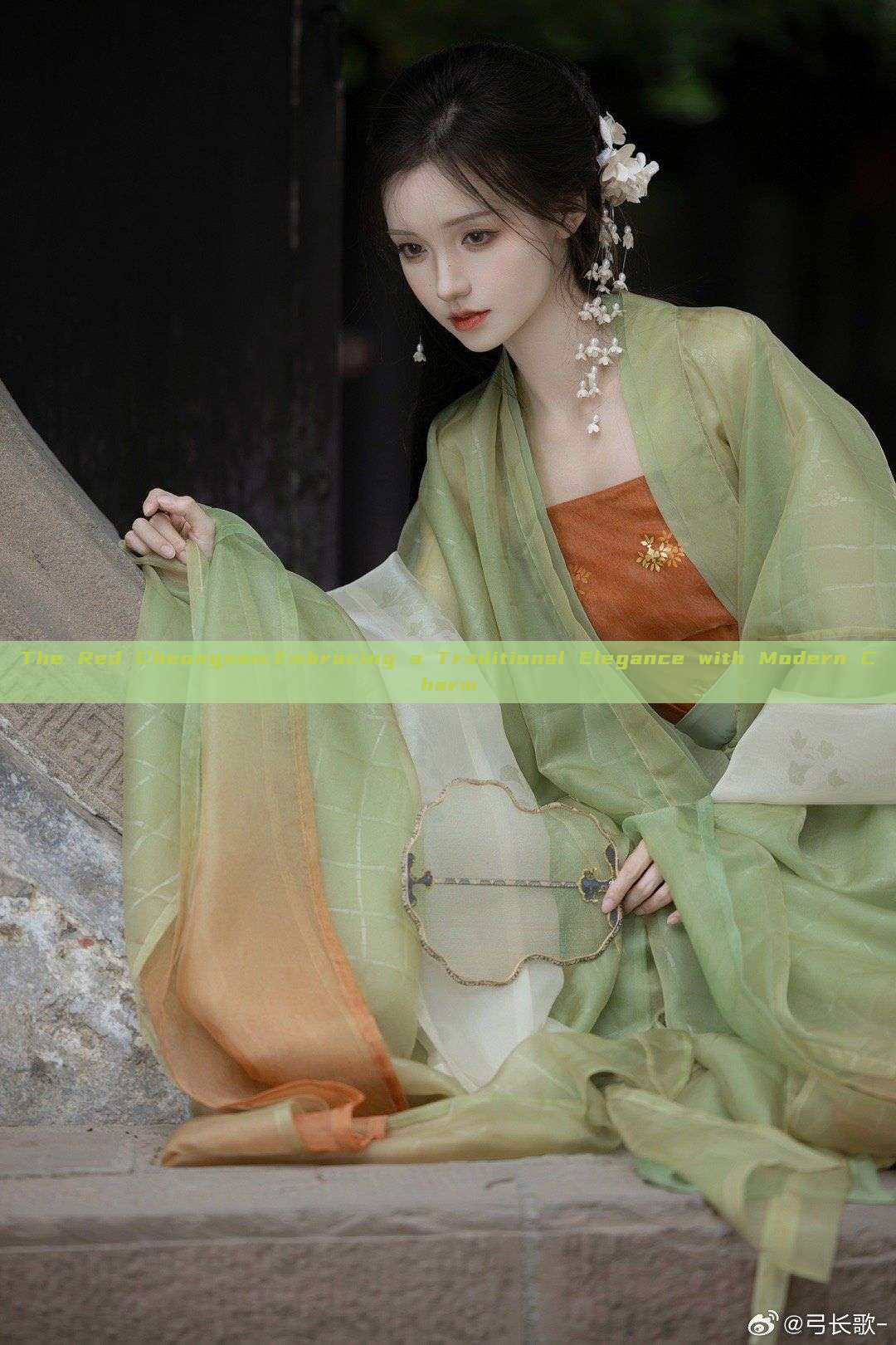 The Red Cheongsam:Embracing a Traditional Elegance with Modern Charm The Red Cheongsam:Embracing a Traditional Elegance with Modern Charm