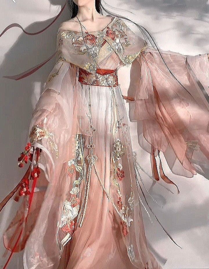 Ethereal Beauty in Hanfu Chiffon:The Enchantment of Snowy Silk Ethereal Beauty in Hanfu Chiffon:The Enchantment of Snowy Silk