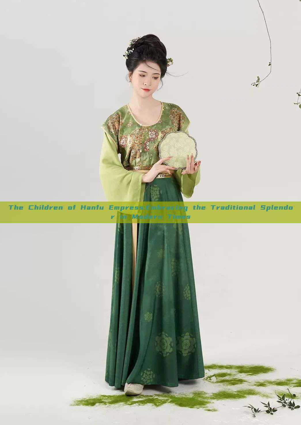 The Children of Hanfu Empress:Embracing the Traditional Splendor in Modern Times The Children of Hanfu Empress:Embracing the Traditional Splendor in Modern Times