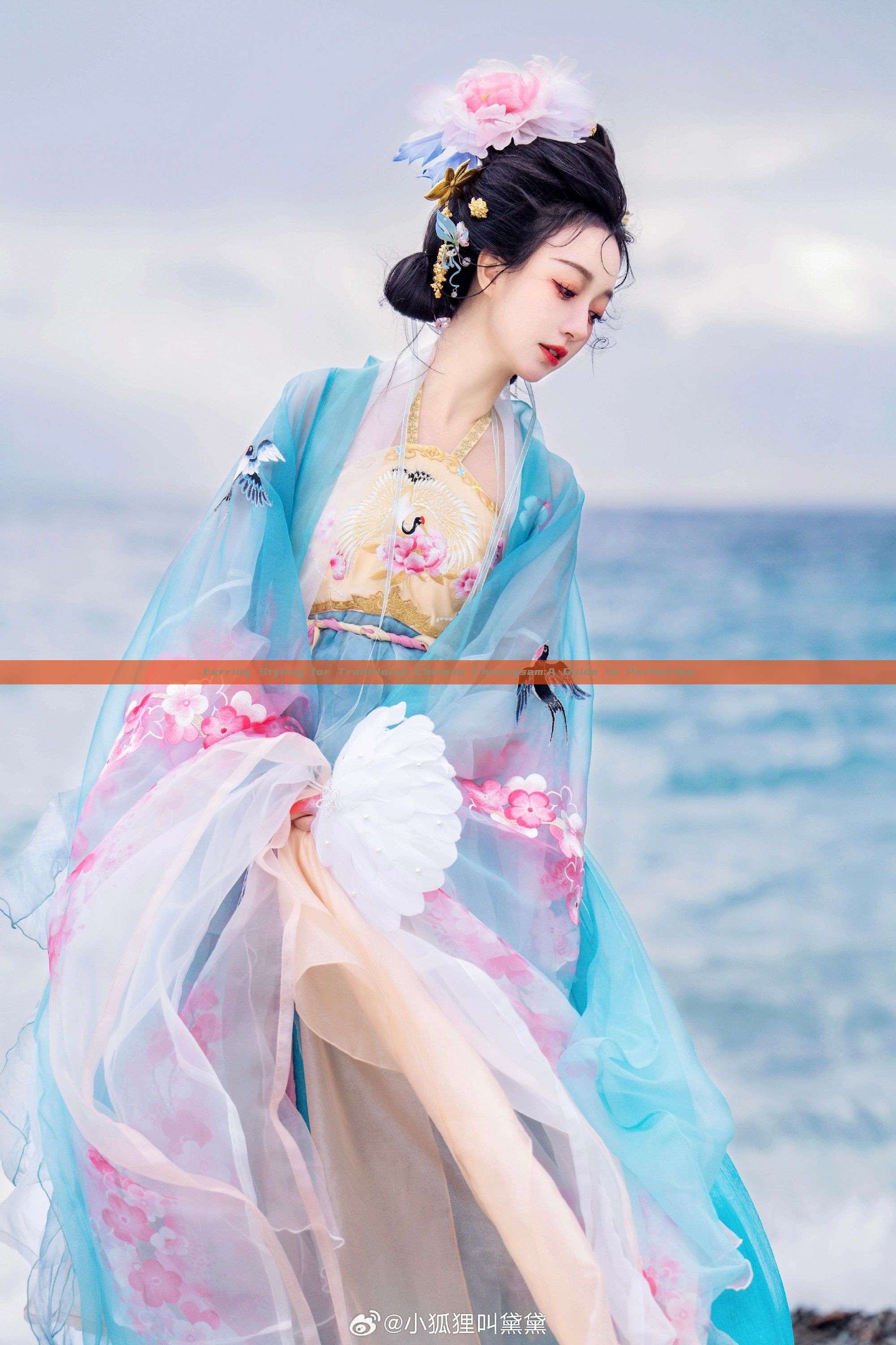 Earring Styling for Traditional Chinese Cheongsam:A Guide to Perfection Earring Styling for Traditional Chinese Cheongsam:A Guide to Perfection