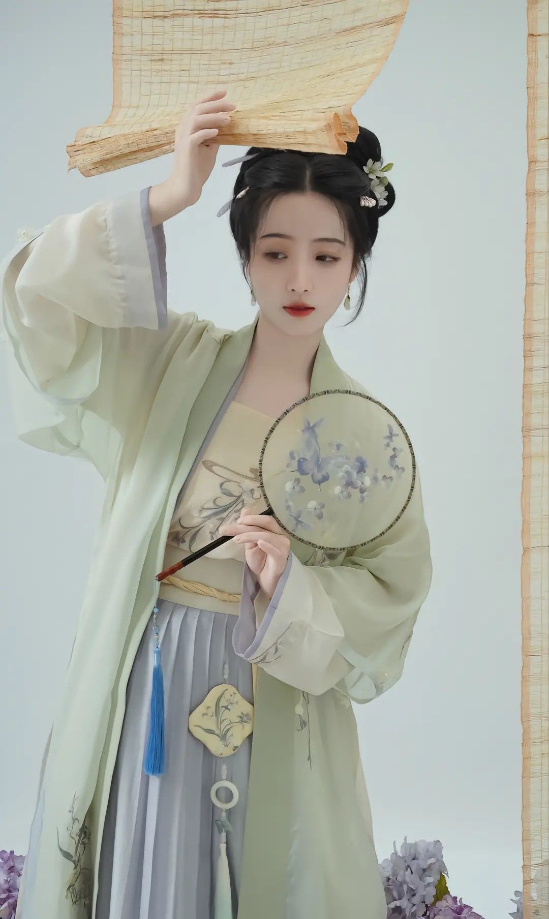 The Jade-Waisted Slave Horseface Skirt:A Cultural Icon of Traditional Chinese Fashion The Jade-Waisted Slave Horseface Skirt:A Cultural Icon of Traditional Chinese Fashion
