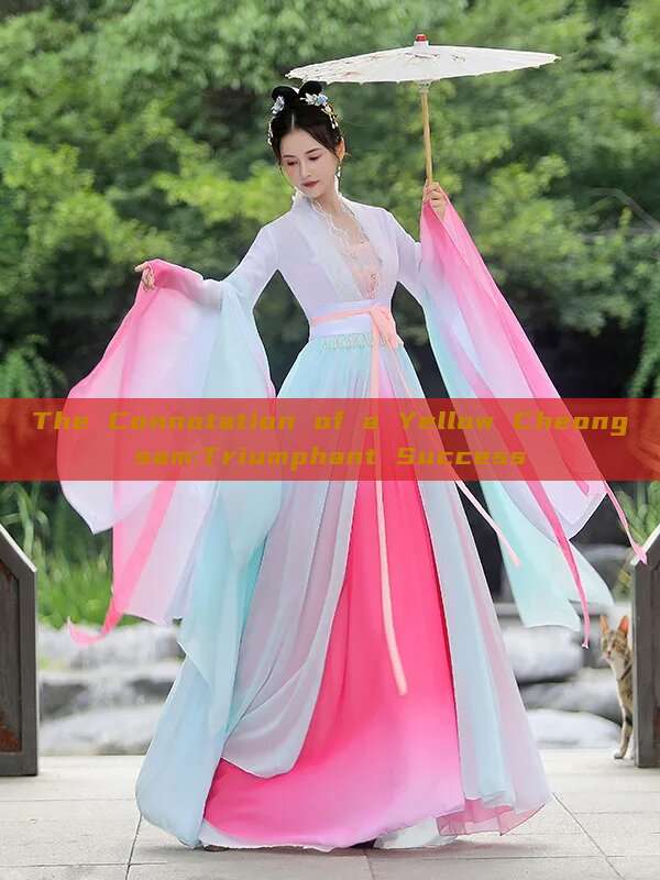 The Connotation of a Yellow Cheongsam:Triumphant Success The Connotation of a Yellow Cheongsam:Triumphant Success