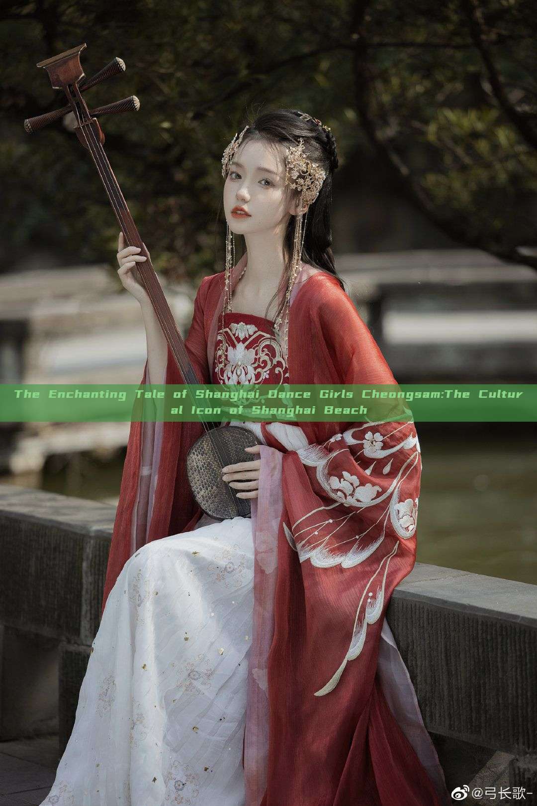 The Enchanting Tale of Shanghai Dance Girls Cheongsam:The Cultural Icon of Shanghai Beach The Enchanting Tale of Shanghai Dance Girls Cheongsam:The Cultural Icon of Shanghai Beach